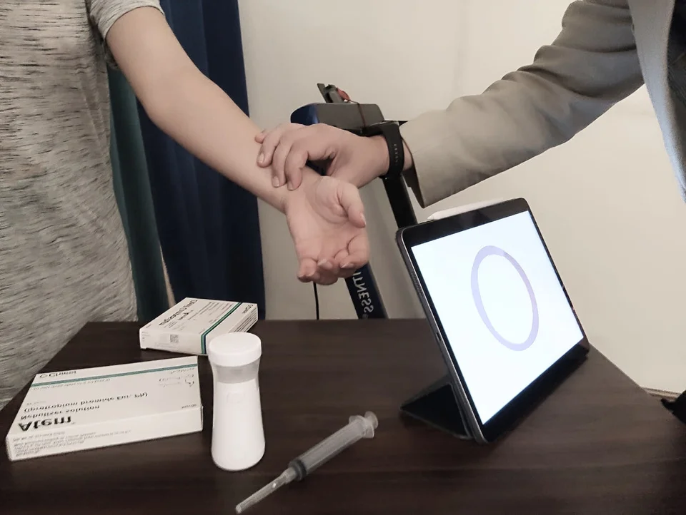 The MIRAI clean interface at ULH recording doctor voice data through a connected device