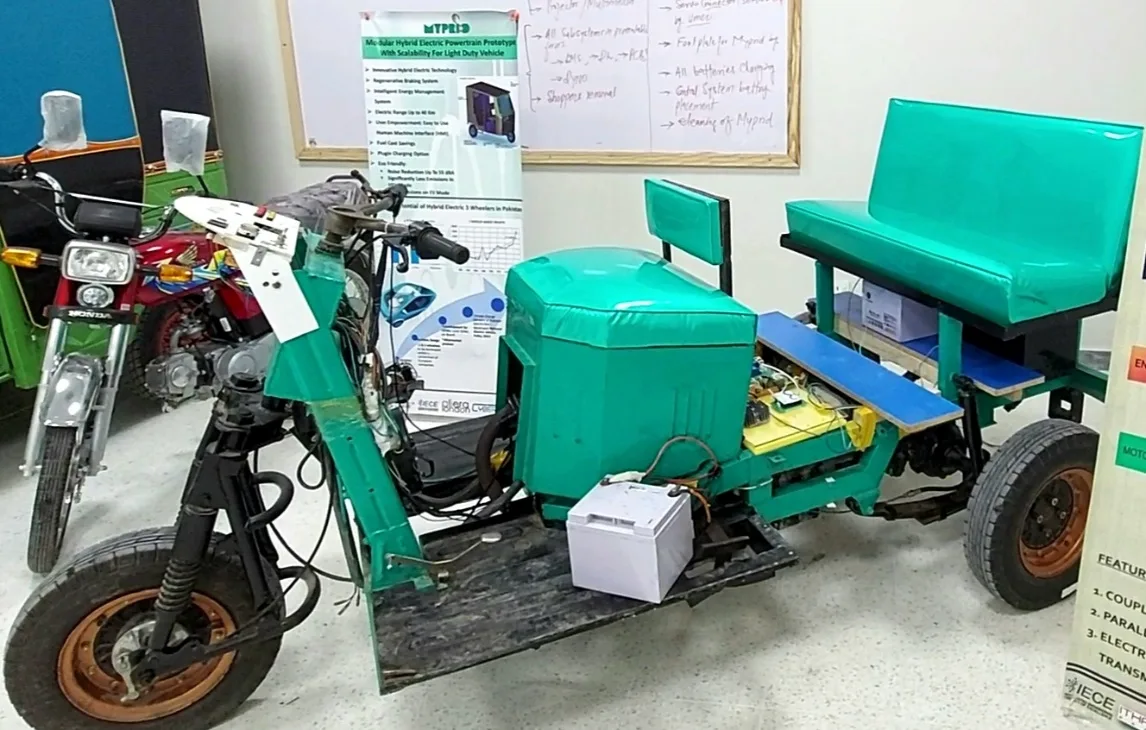 The running MYPRID three-wheeler prototype with power-split hybrid powertrain
